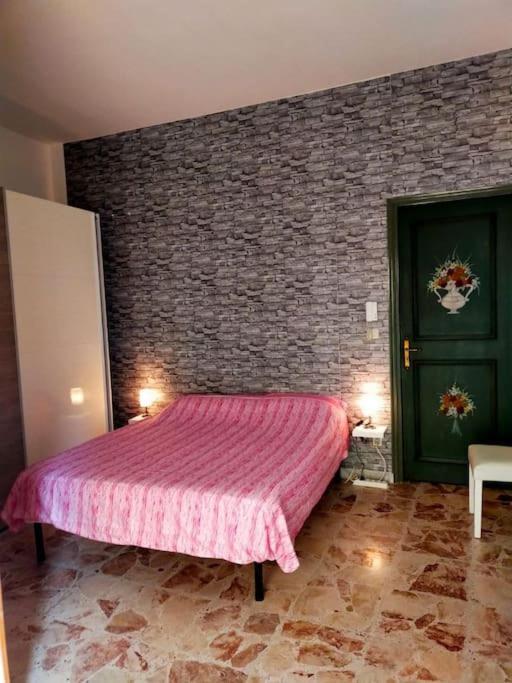 Casa Vacanza "Il Cortiletto" شاكا المظهر الخارجي الصورة