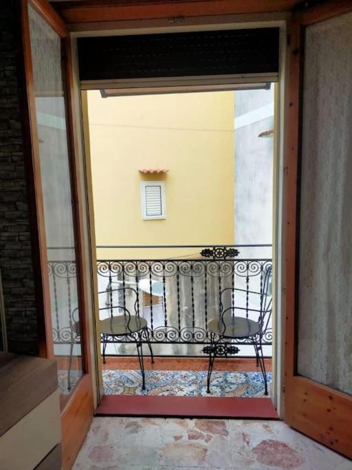 Casa Vacanza "Il Cortiletto" شاكا المظهر الخارجي الصورة